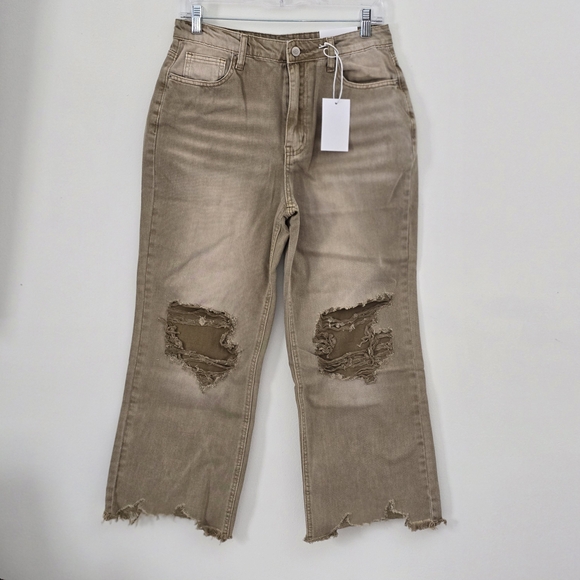 NWT Zenana Mid-Rise Straight Distressed Knee and Hem Cropped Jeans size 29 - Picture 2 of 11